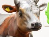 Moo-Tallic
